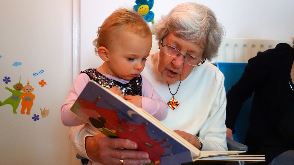 О том, как важно, чтоб бабушки участвовали в воспитании внуков