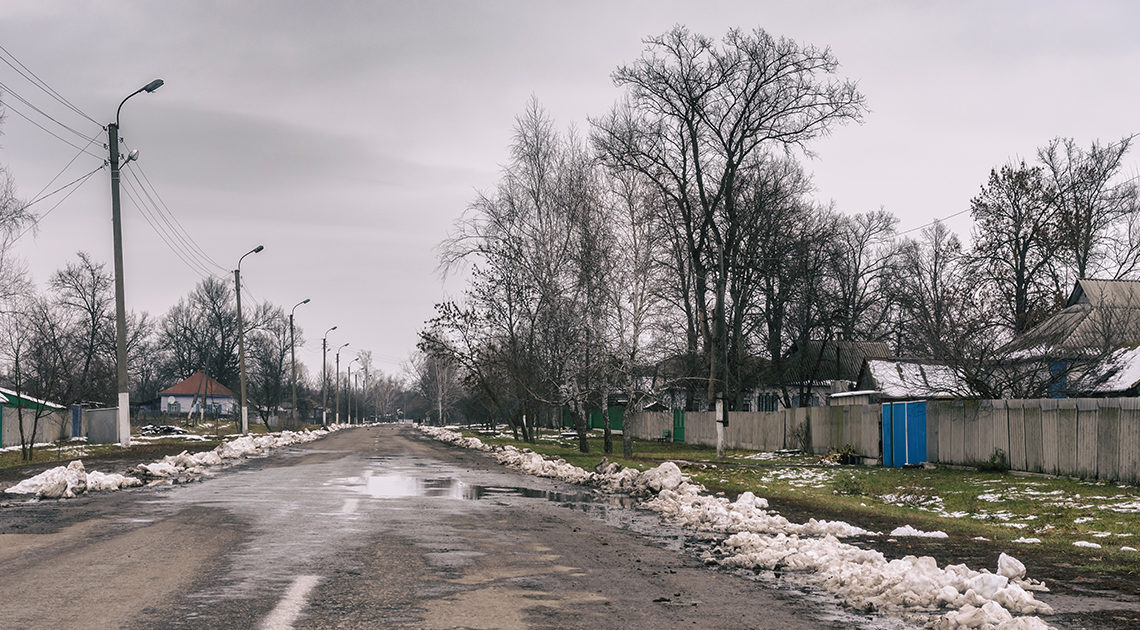 Мне повезло и я смог купить жилье у дороге, но потом оказалось, что это не совсем везение