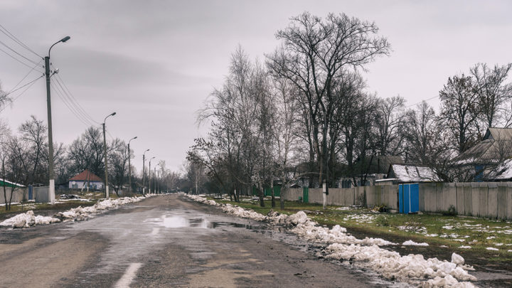 Мне повезло и я смог купить жилье у дороге, но потом оказалось, что это не совсем везение